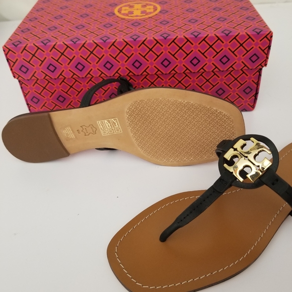 tory burch mini miller flat leather thong sandal